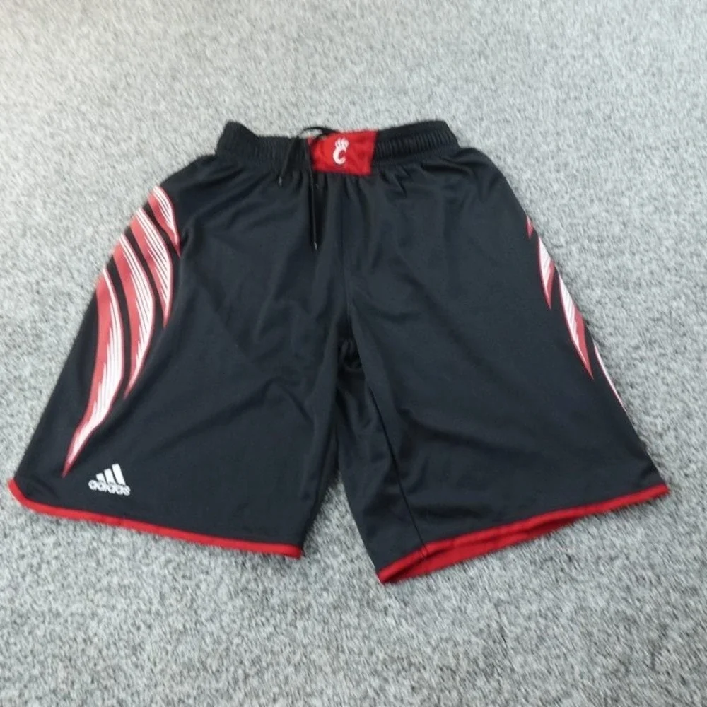 Cincinnati Bearcats Shorts Mens M Black Red Adidas NCAA Basketball Athletic Mesh